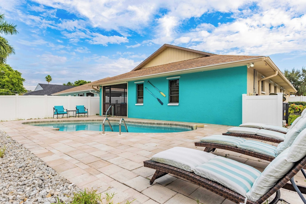 Private Pool Sunroom Beach Escape at Manatee - photo 34