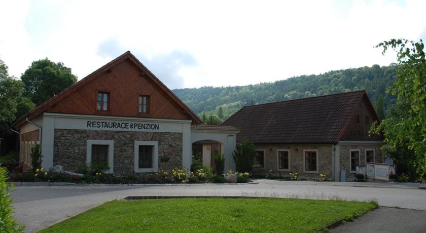 Penzion Ve stoleti pet-friendly hotel Lodenice