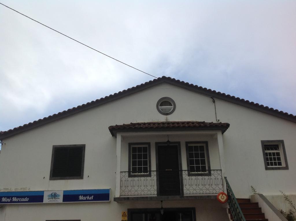 Casa Da Ribeira — 4-Star Luxury Hotel in Povoacao, Portugal