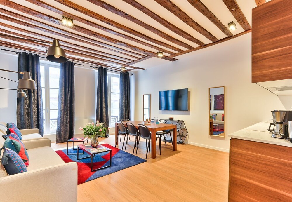 108 Urban Théâtre Des Mathurins — 4-Star Luxury Hotel in Paris, France