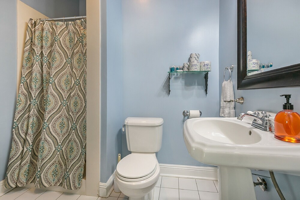 Canal Express Rooms - photo 36