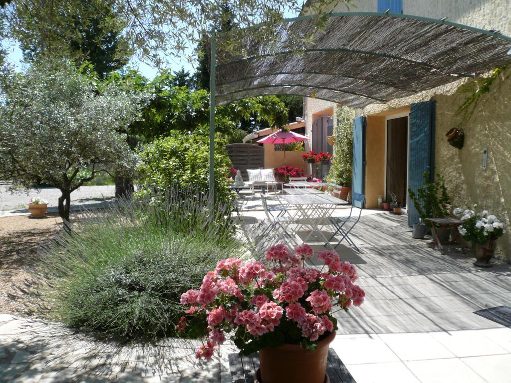Le Mas De La Grave — hotel in Althen-Des-Paluds