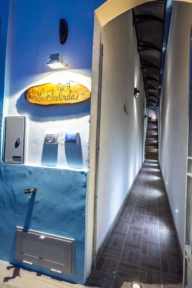 La Scalinata — hotel in Taviano