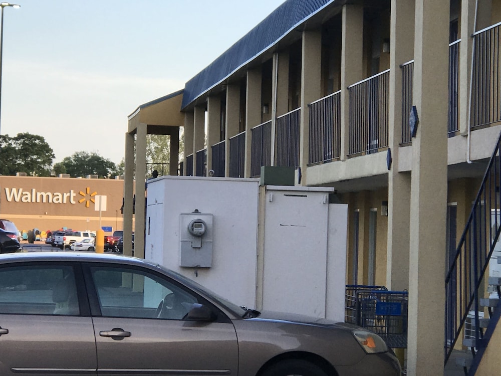 Rodeway Inn Oxford AL - photo 28