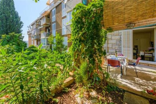 Apartment GB