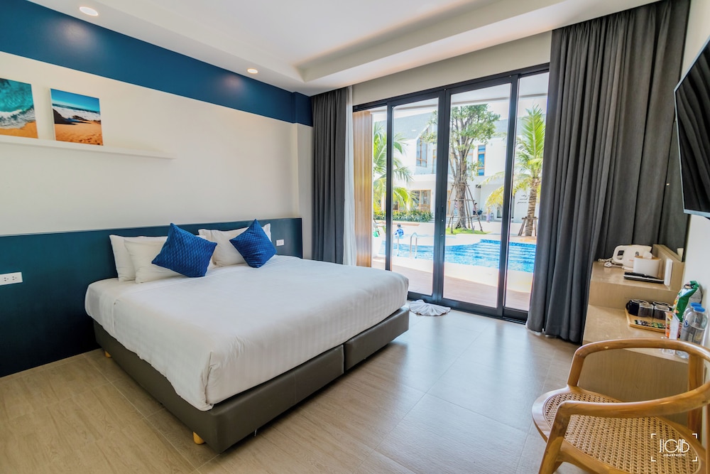 Seava Beach — Tha Sala — photo 3