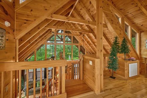 Mountain Memories - carbon neutral hotel in Sevierville