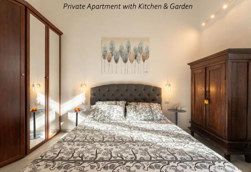Apartment 20 — 4-Star Luxury Hotel in Florence, Italy