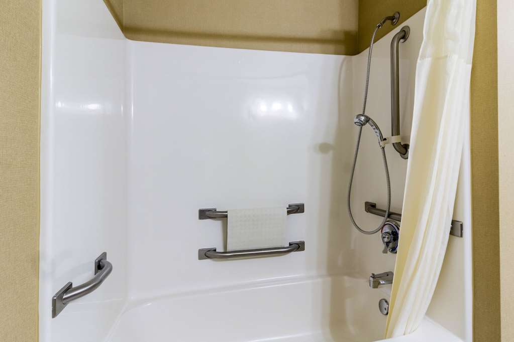 Quality Inn Marshall near University - photo 23