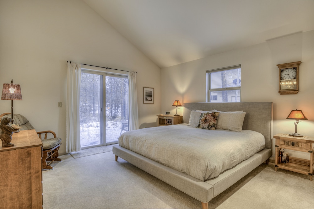 Wallowa 2 — Sunriver — photo 5