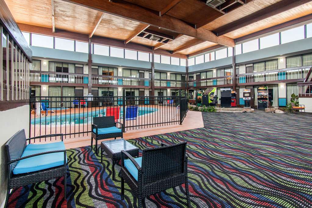 Quality Inn Arkansas City North - photo 24