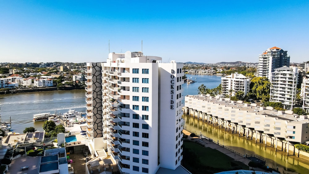 Dockside Brisbane — 4-Star Luxury Hotel in Brisbane, Australia