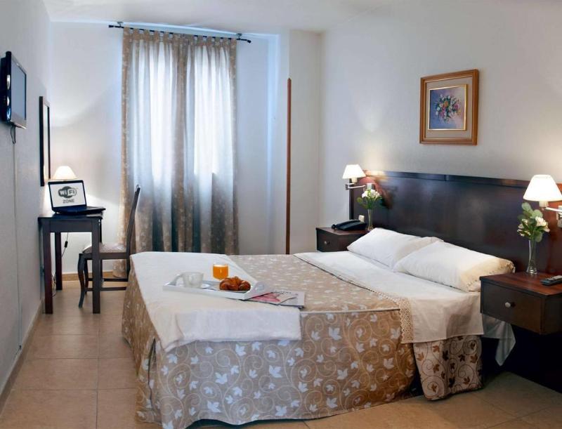 Praderon — hotel in San Sebastian De Los Reyes