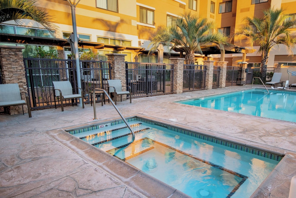 Courtyard San Diego Oceanside - photo 15