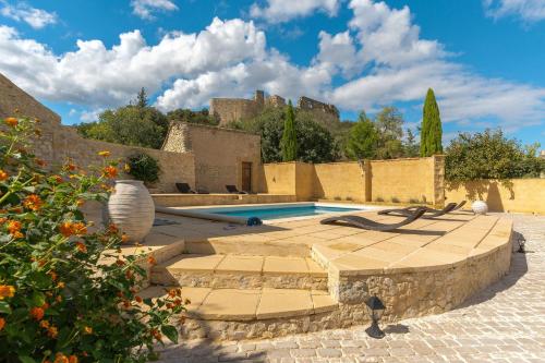Les Calades — hotel in Ledenon