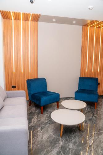 Manta Surf Hotel in Manta, Ecuador