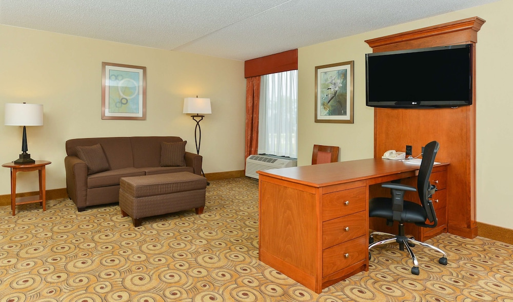 Hampton Inn Chicago Carol Stream - photo 19