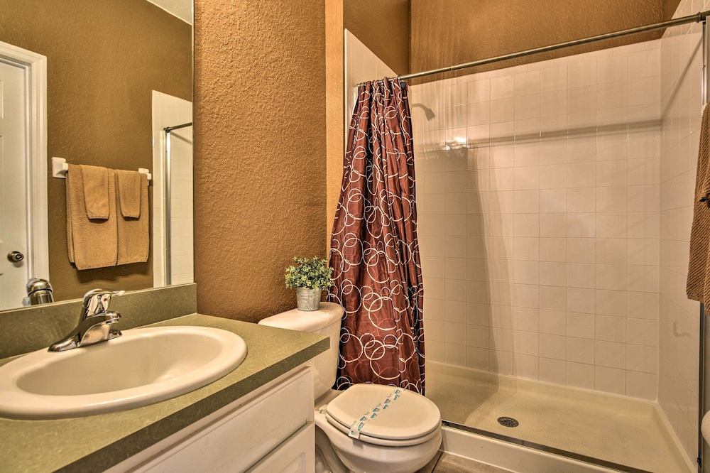Resort Townhome w Splash Pool 7 Mi to Disney - photo 56