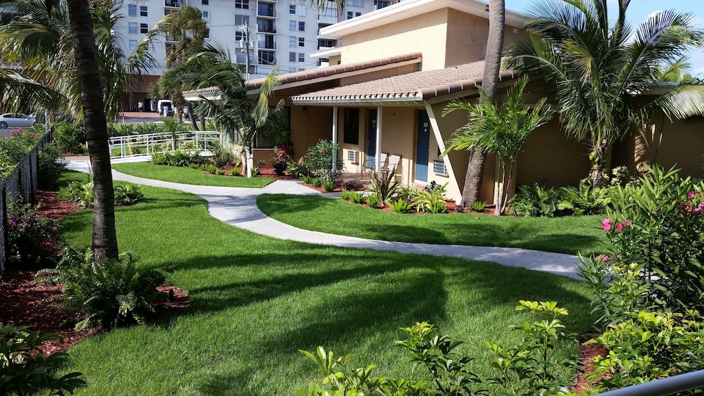 Oceans Beach Resort - photo 98