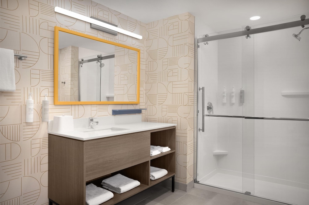 Home2 Suites by Hilton Rohnert Park Sonoma County - photo 30