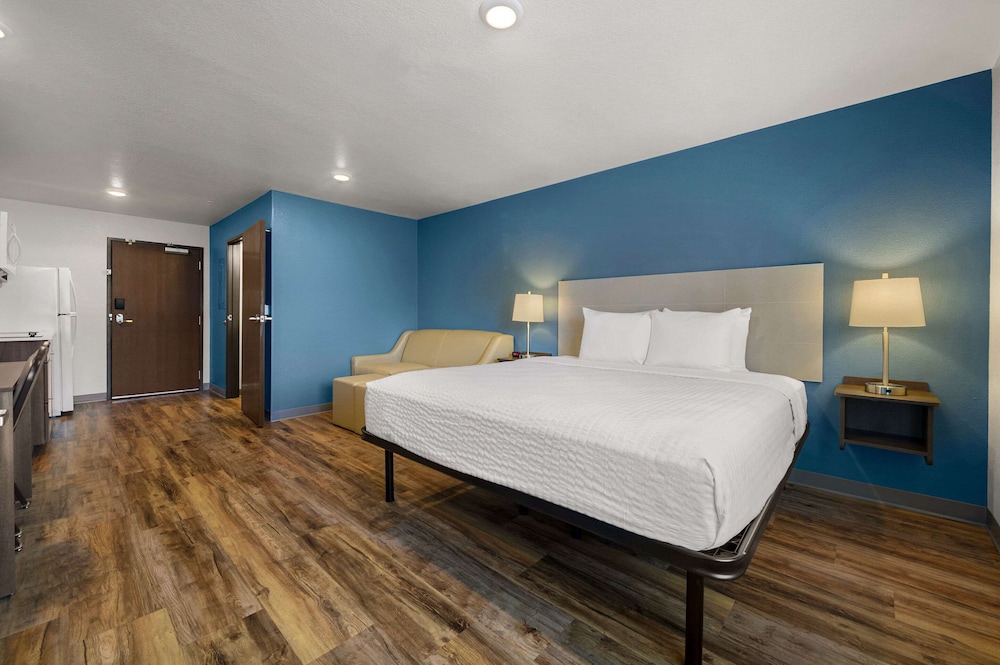 Woodspring Suites Yorktown Newport News - photo 17