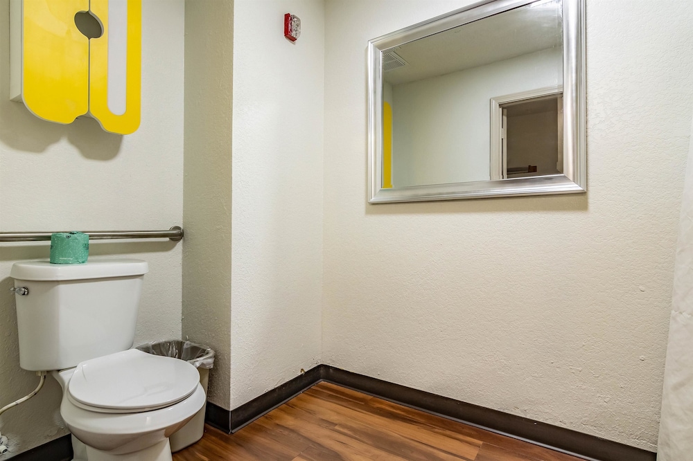 Extended Stay Pensacola - photo 14