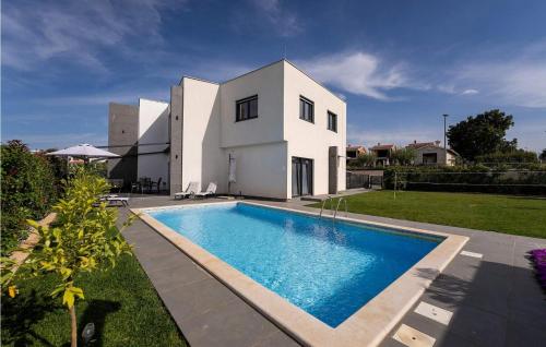 Villa Papillon — 4-Star Luxury Hotel in Kastelir, Croatia