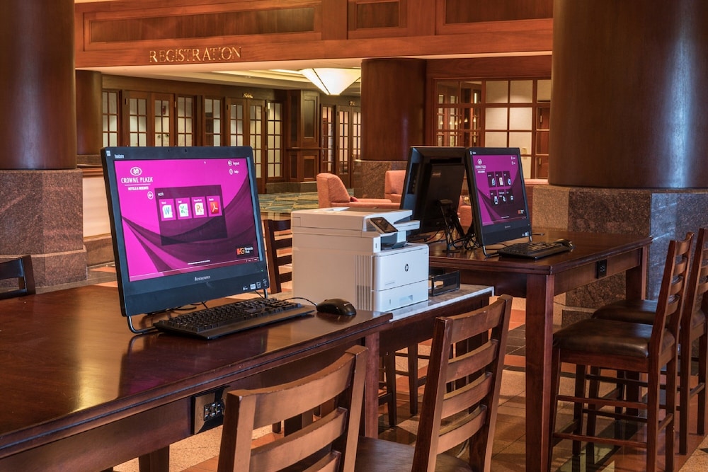 Crowne Plaza Springfield by IHG - photo 49