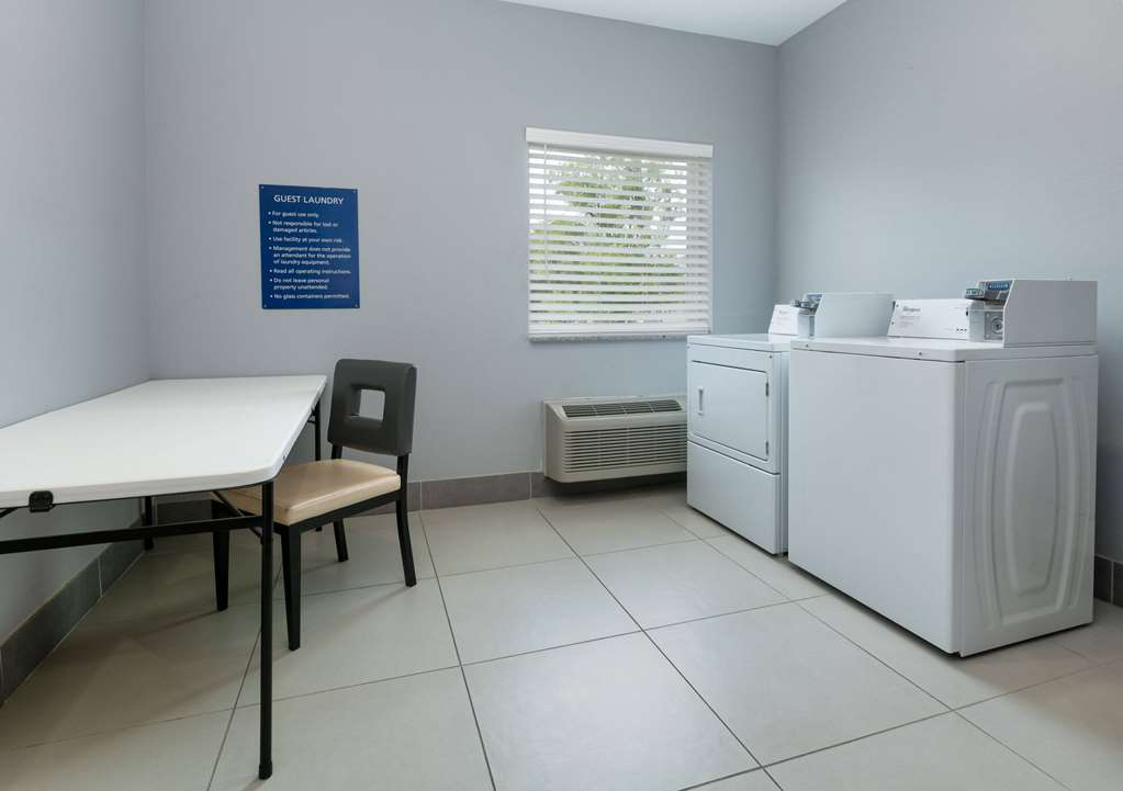 Days Inn by Wyndham Zachary LA - photo 33