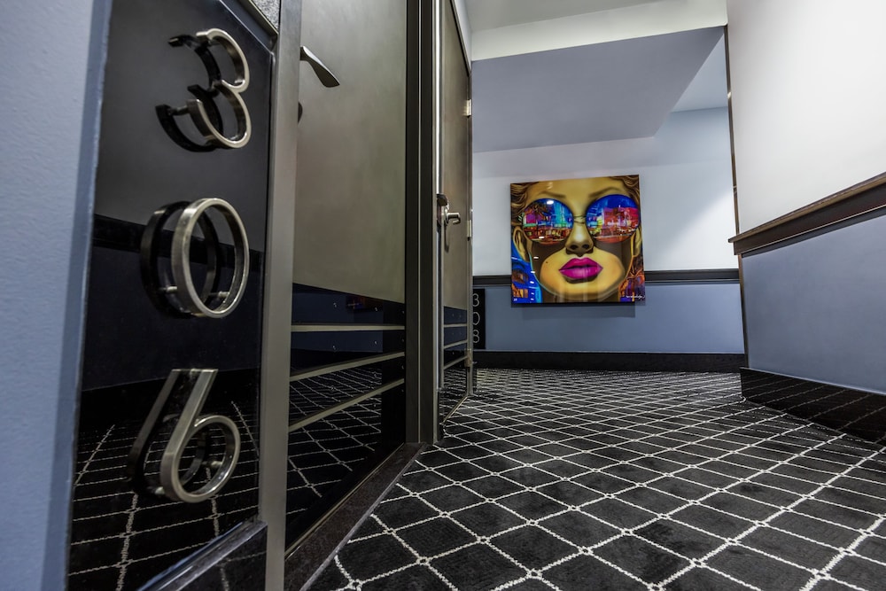 The Kent Hotel - photo 64