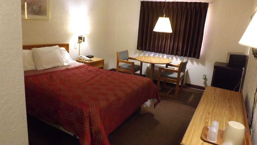 Kci Lodge - photo 13