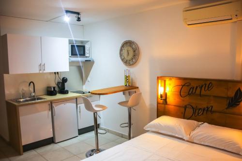 Charmant Studio De Standing Gosier — 4-Star Luxury Hotel in Le Gosier, Guadeloupe