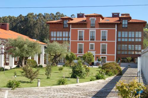 Hotel La Casona de Lupa — Cudillero — photo 2
