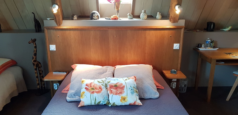 Au Bosquet Fleuri pet-friendly hotel Martizay