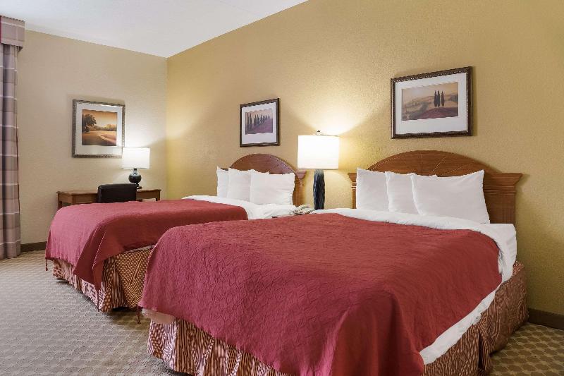 Quality Inn & Suites - photo 29
