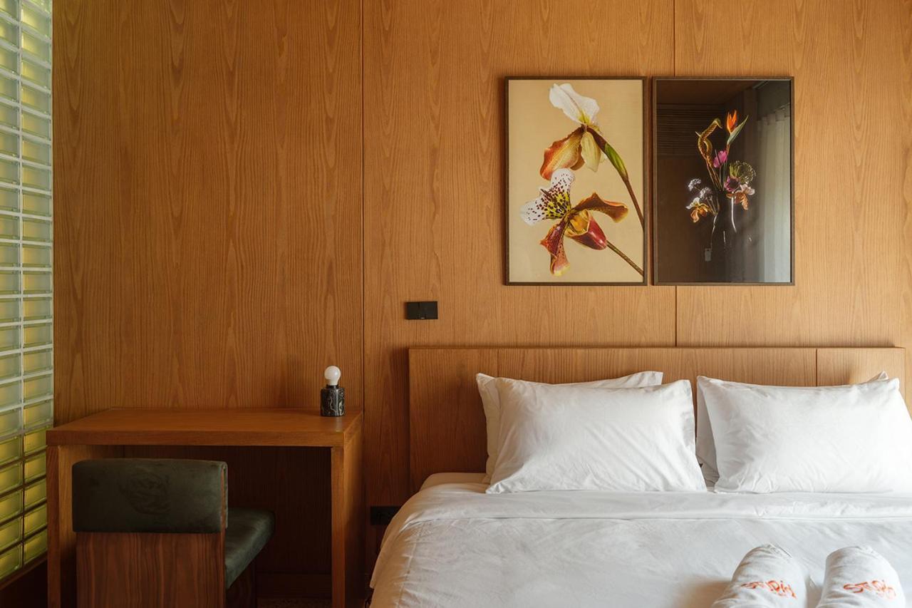 Stupid Stay - last minute hotel in Bangkok