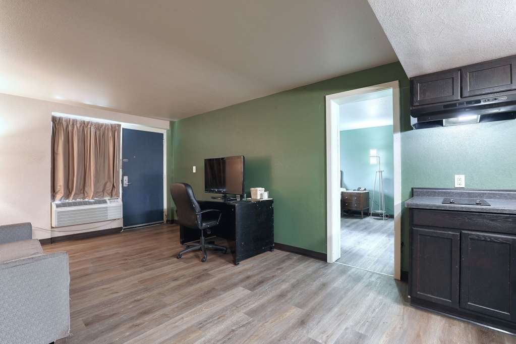 Suburban Studios Neenah Appleton - photo 39