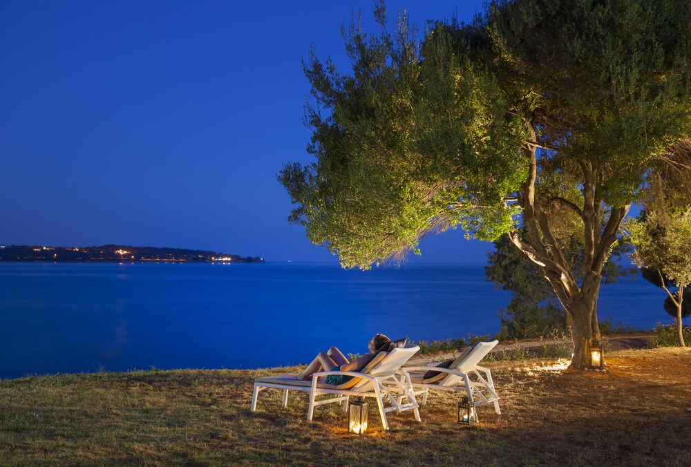 Bella Vista Homes — 4-Star Luxury Hotel in Novigrad, Croatia