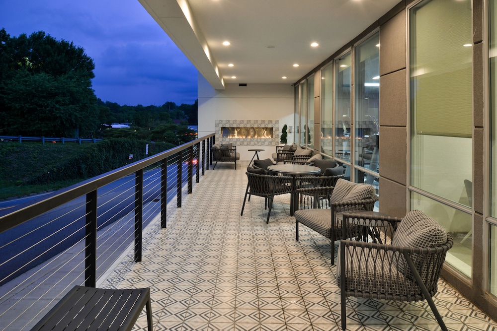 TownePlace Suites by Marriott Asheville Downtown - photo 29