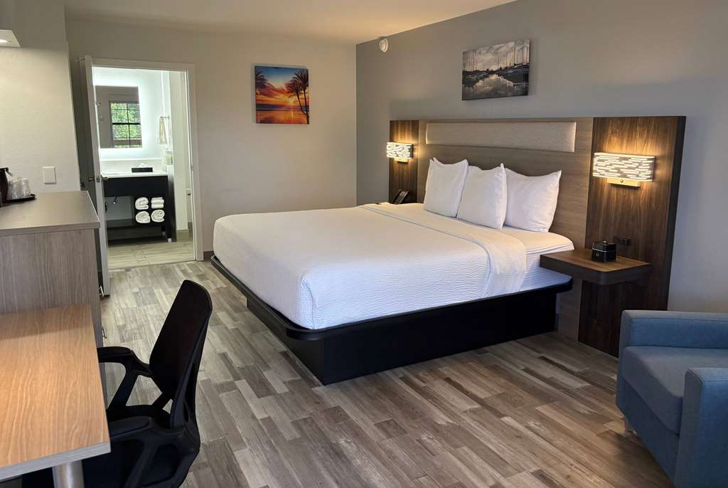 La Quinta Inn by Wyndham San Diego Chula Vista - photo 22