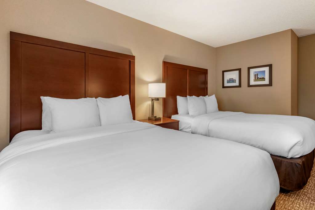 Comfort Inn PA Turnpike 1 81 - photo 18