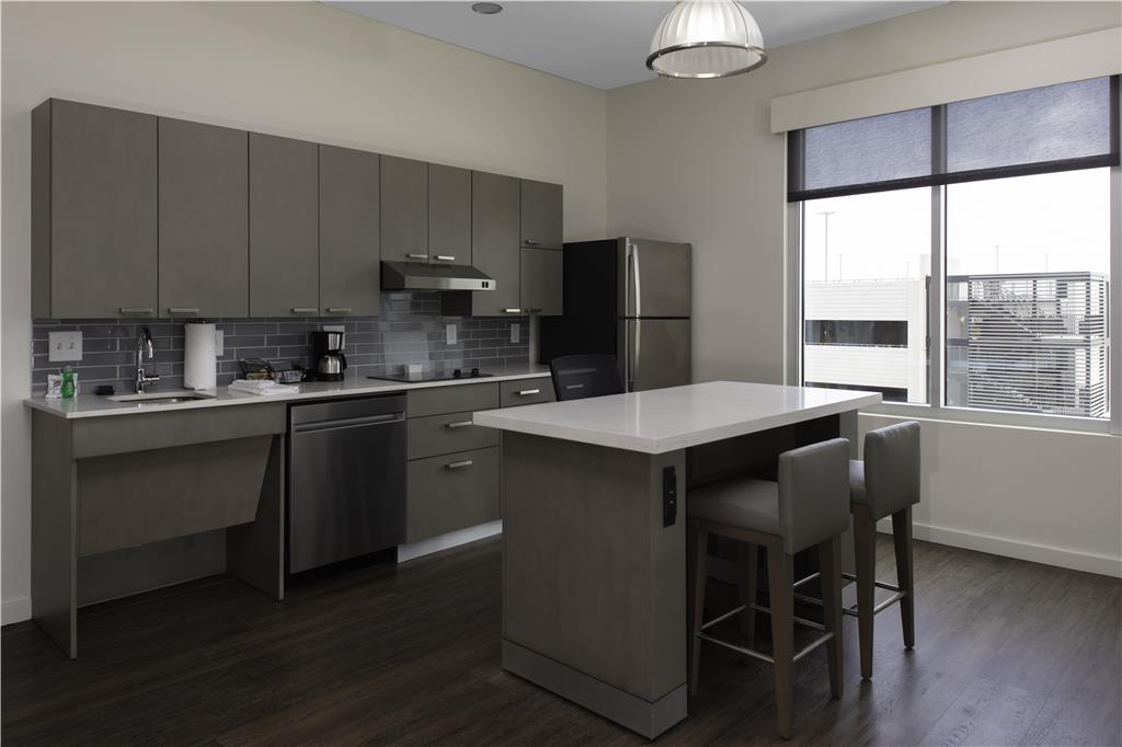 Hyatt House The Woodlands Shenandoah - photo 4