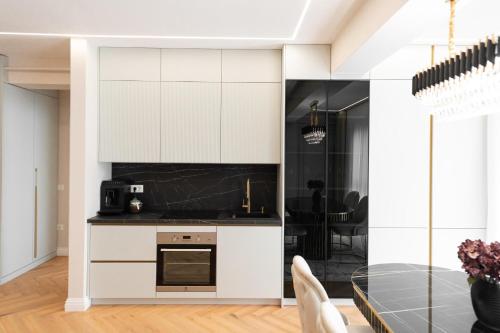 Luxe Apartment Neo Tower — Suceava — photo 4