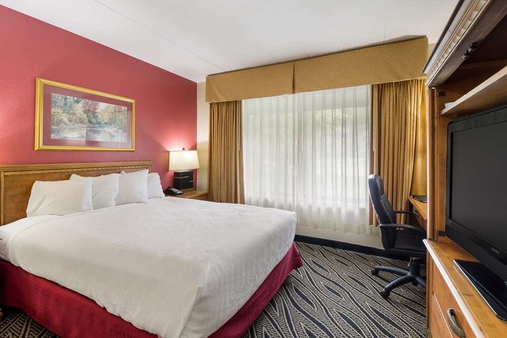 Best Western Braddock Inn - photo 19
