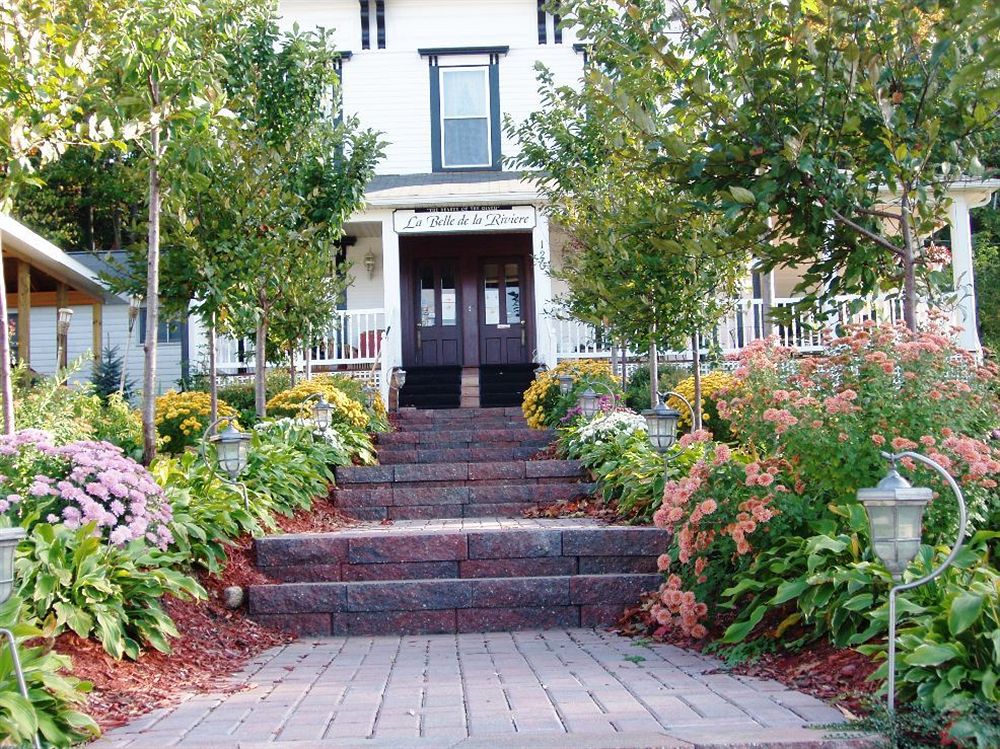 La Belle de la Riviere — hotel in Newaygo