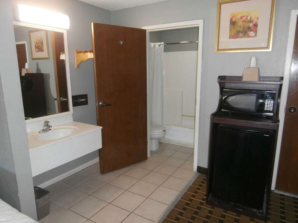 Americas Best Value Inn Athens GA - photo 10