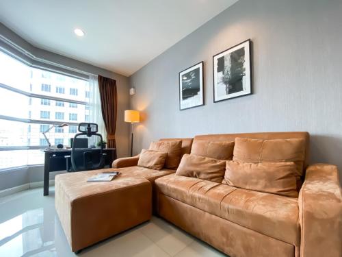 Upscale Modern 2BR Ultra Fast WiFi BTS Asoke