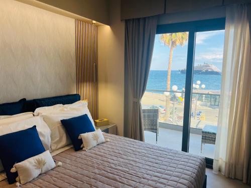 Nery Home Sea View — 4-Star Luxury Hotel in Giardini-Naxos, Italy