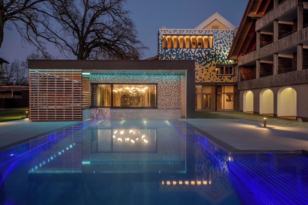 Hotel Am Haslinger Hof — hotel in Kirchham