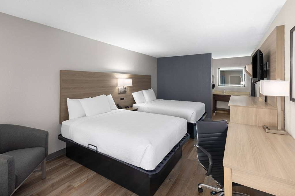 Baymont by Wyndham Nashville - photo 20